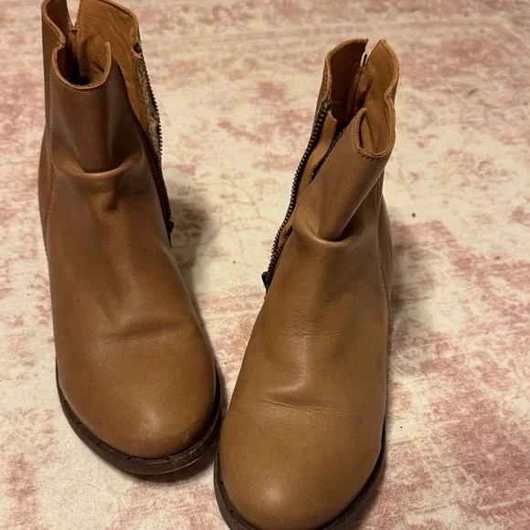 Beek Quail Bootie - Picture 3 of 8